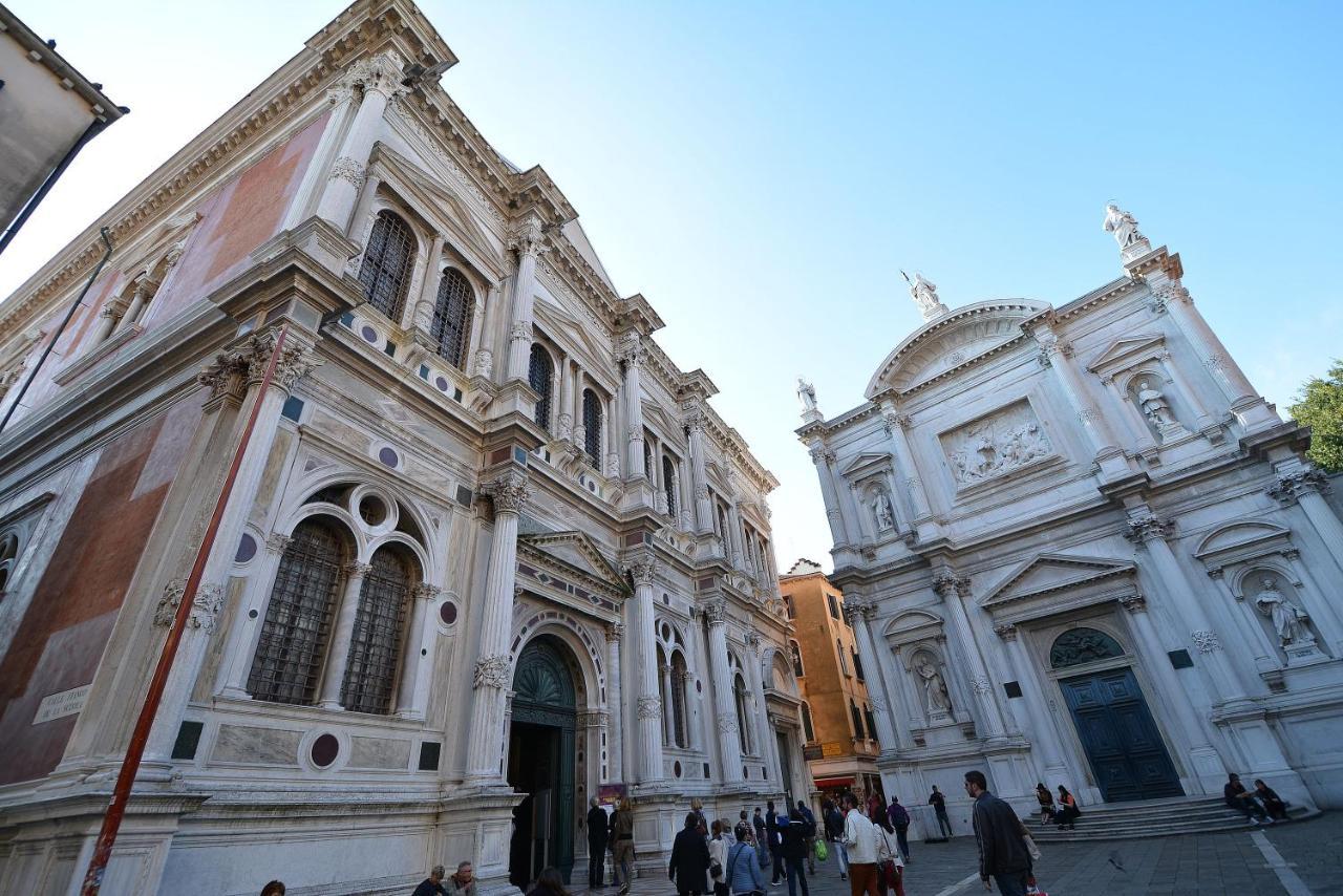Barocco-Veneziano Apartment Ngoại thất bức ảnh