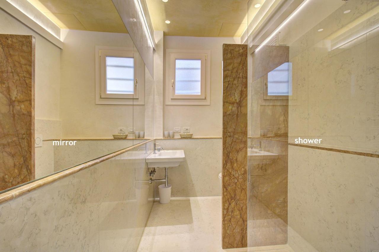 Barocco-Veneziano Apartment Ngoại thất bức ảnh