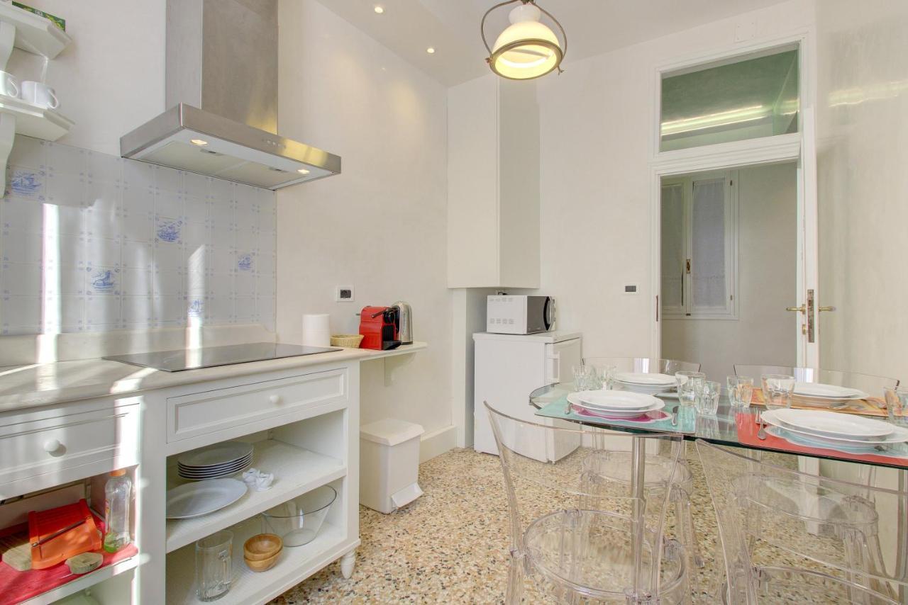 Barocco-Veneziano Apartment Ngoại thất bức ảnh